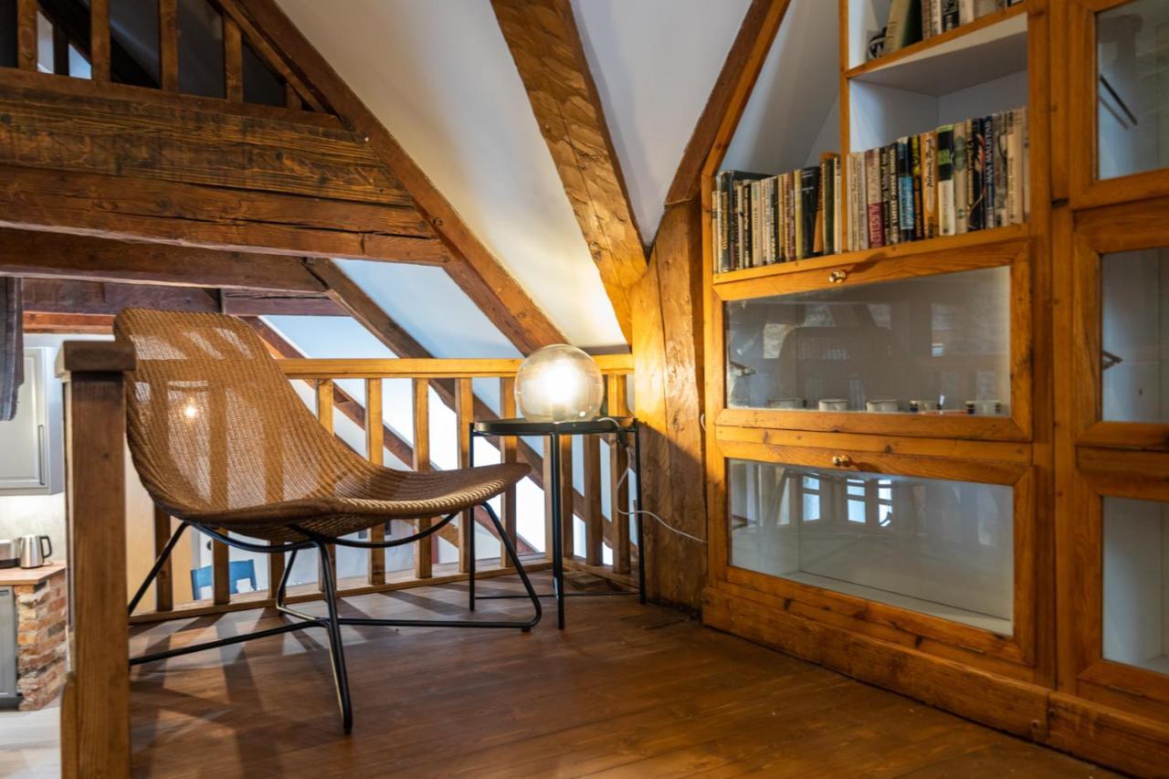 Hilltop Apartments - Old Town Kuninga Tallinn Bagian luar foto