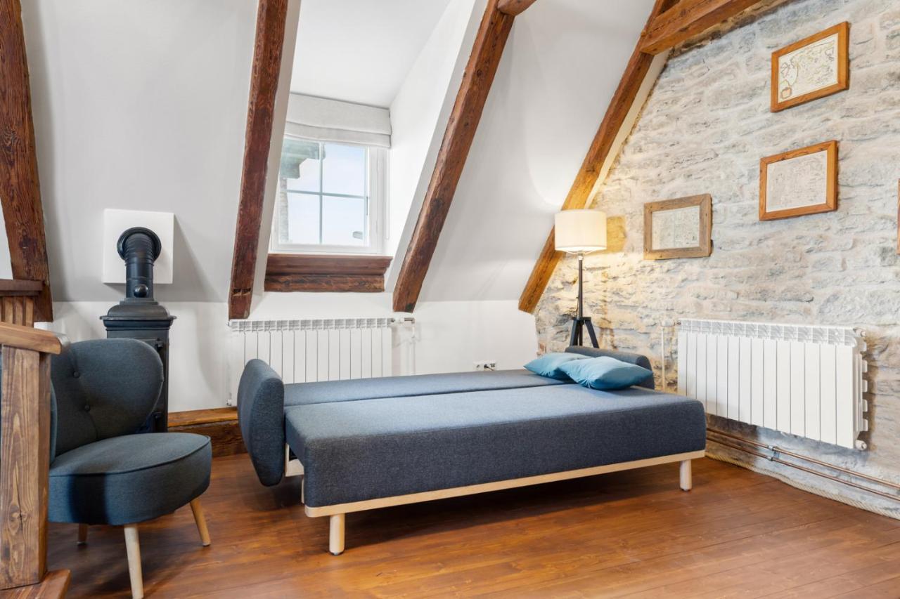 Hilltop Apartments - Old Town Kuninga Tallinn Bagian luar foto